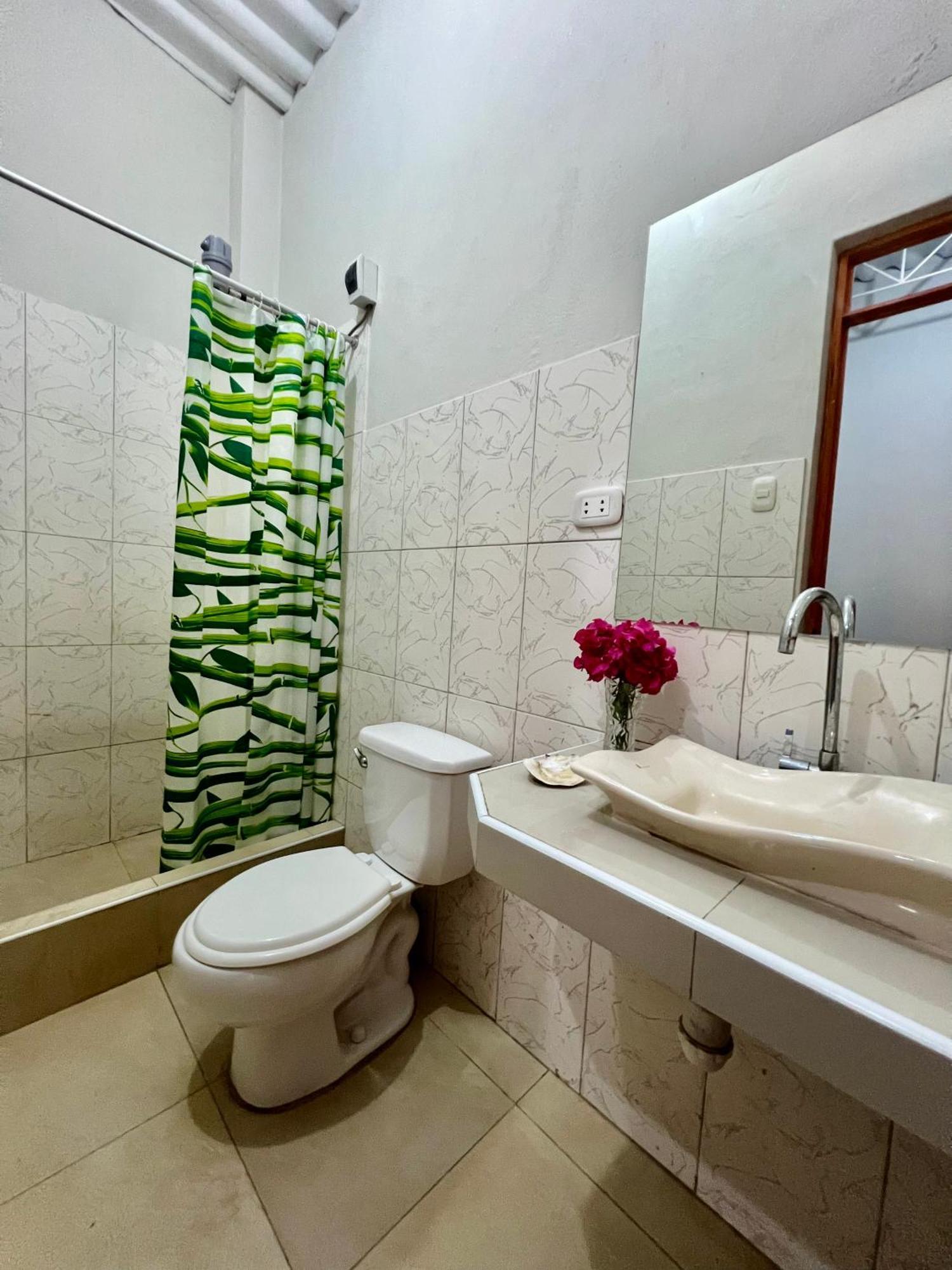 Stone House Mancora Pansiyon Dış mekan fotoğraf